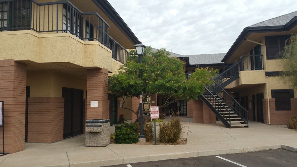 More Photos Of 2345 S Alma School Rd, Mesa Office For Lease