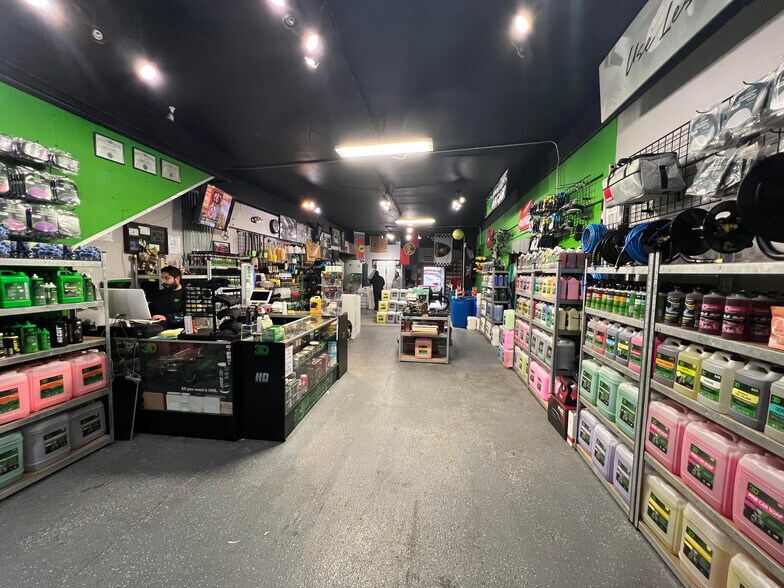 More Photos Of 1412-1414 W Pico Blvd, Los Angeles Storefront Retail Residential For Lease