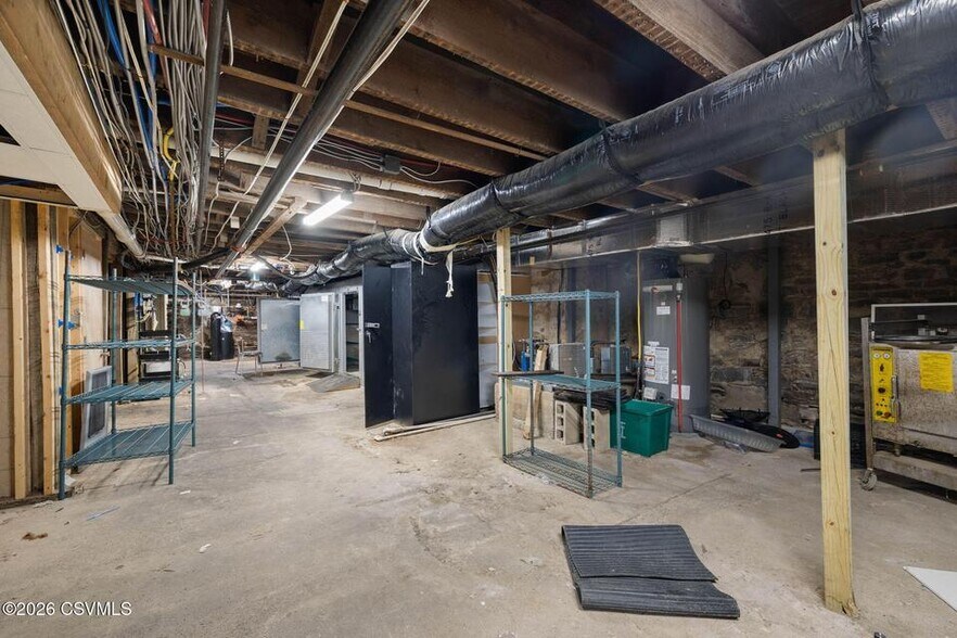 More Photos Of 494 Mill St, Danville Storefront For Lease