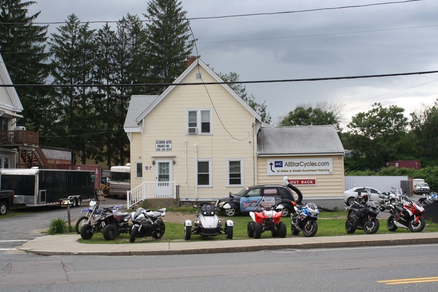 More Photos Of 5 Mill St N, Marlborough Storefront Retail Office For Lease