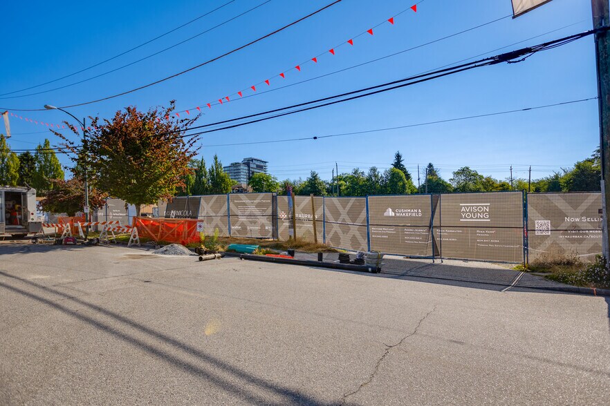 More Photos Of 8696 Barnard St, Vancouver Unknown For Lease