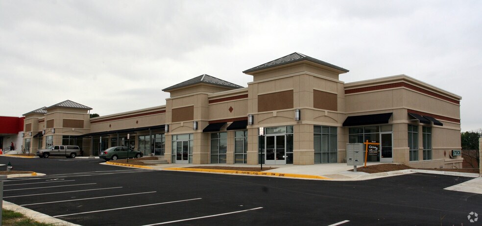 More Photos Of 1931 Plank Rd, Fredericksburg Storefront Retail Office For Lease