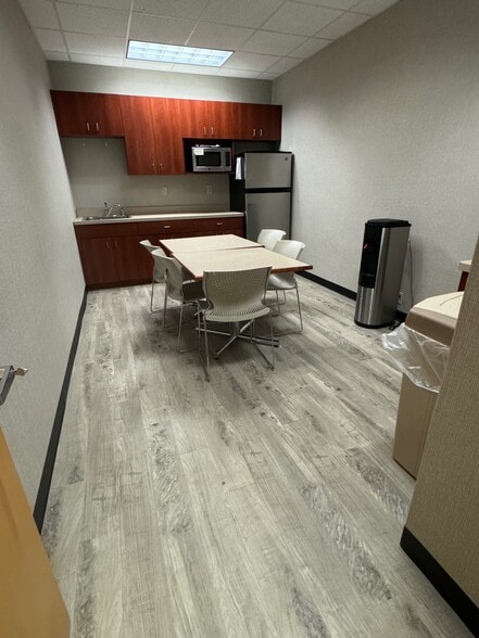 More Photos Of 761 Koehler Ave, Ronkonkoma Office For Lease