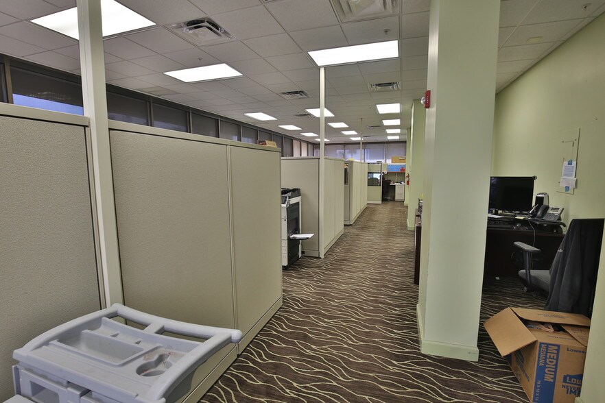More Photos Of 140 S Atlantic Ave, Ormond Beach Office For Lease
