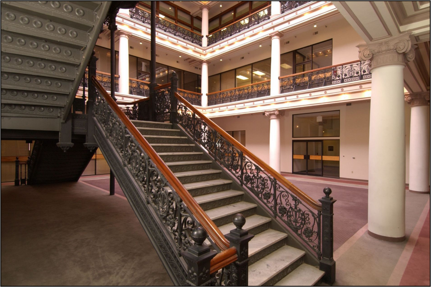 More Photos Of 2 3rd St, Troy Office For Lease