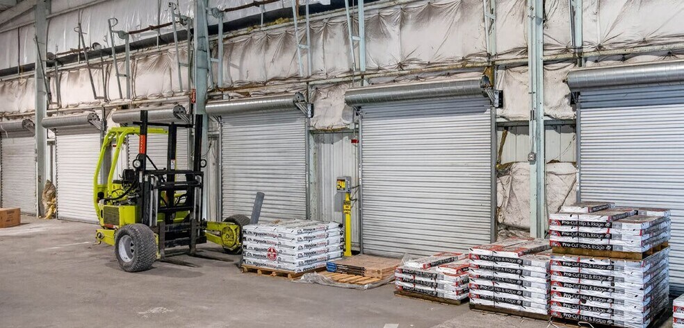 More Photos Of , Leesburg Industrial For Sale
