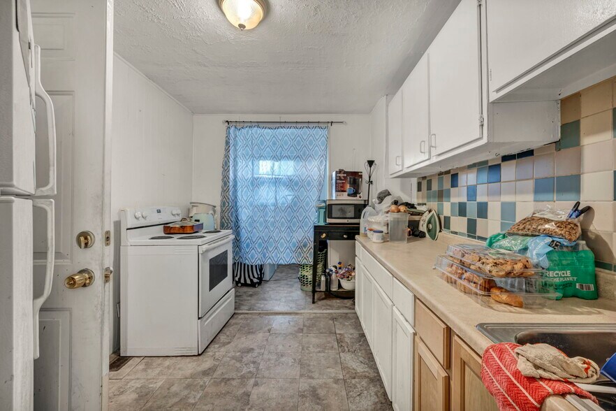 More Photos Of 2127 W 100th St, Cleveland Multifamily For Sale