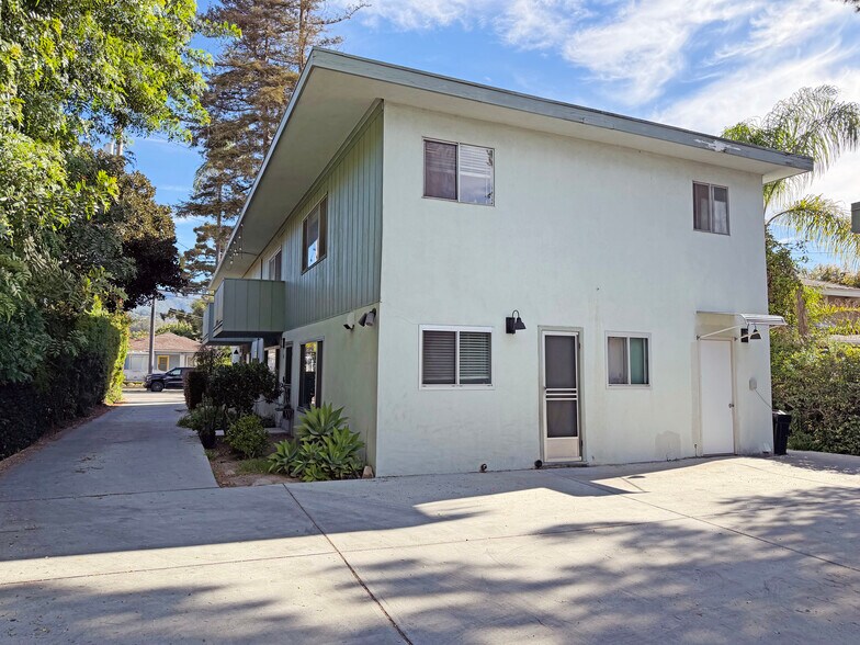 More Photos Of 2019 Bath St, Santa Barbara Apartments For Sale