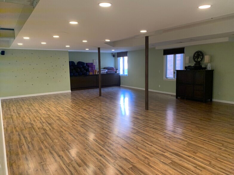 More Photos Of 980 Hope St, Stamford Loft Creative Space For Lease