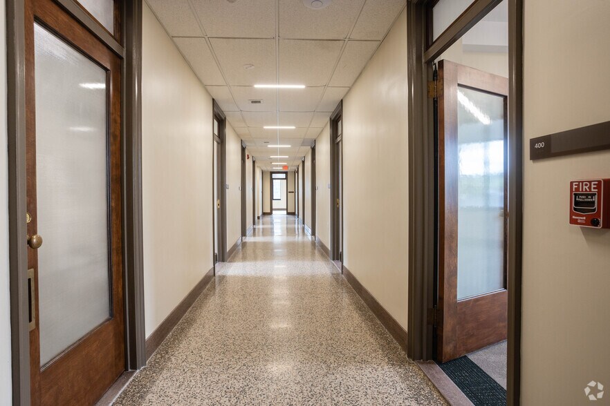 More Photos Of E 200 E State Street, Ithaca Office For Lease