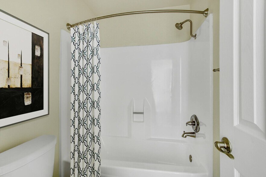 More Photos Of 14849 Vanowen St, Van Nuys Apartments For Sale