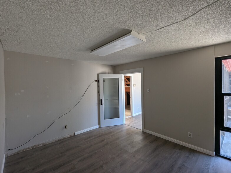More Photos Of 3140 El Camino Real Ave, Atascadero Warehouse For Lease