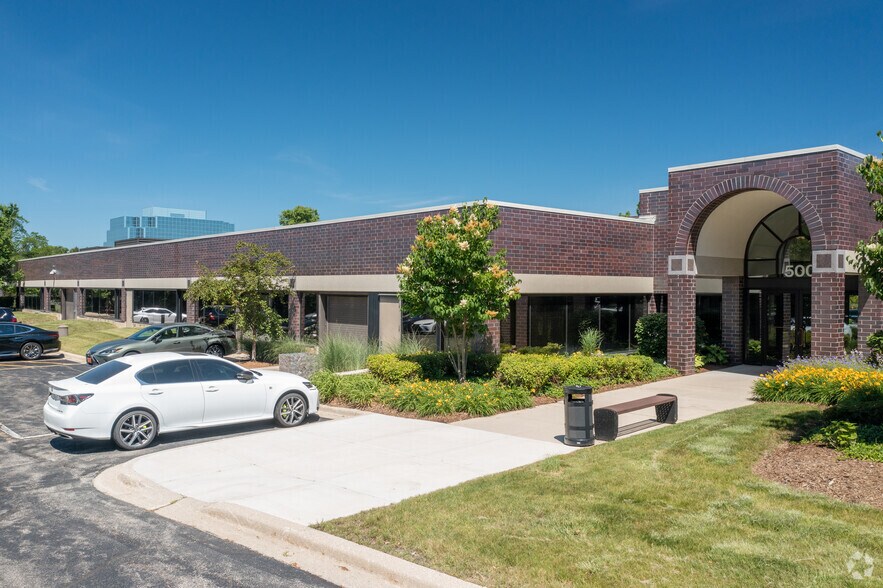 Primary Photo Of 450-500 E Diehl Rd, Naperville Unknown For Lease