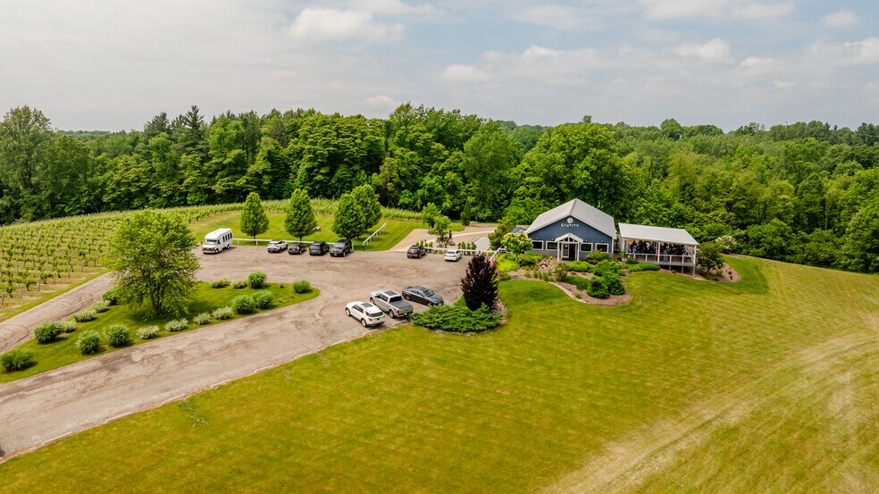 More Photos Of 10220 Lauer Rd, Baroda Winery Vineyard For Sale