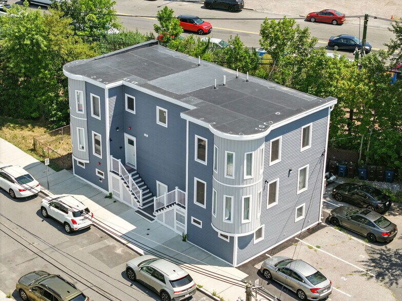 More Photos Of 6-8 Garfield Ave, Revere Apartments For Sale