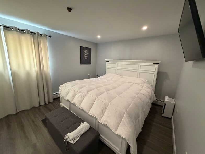 More Photos Of 38 Clapp St, Malden Apartments For Sale