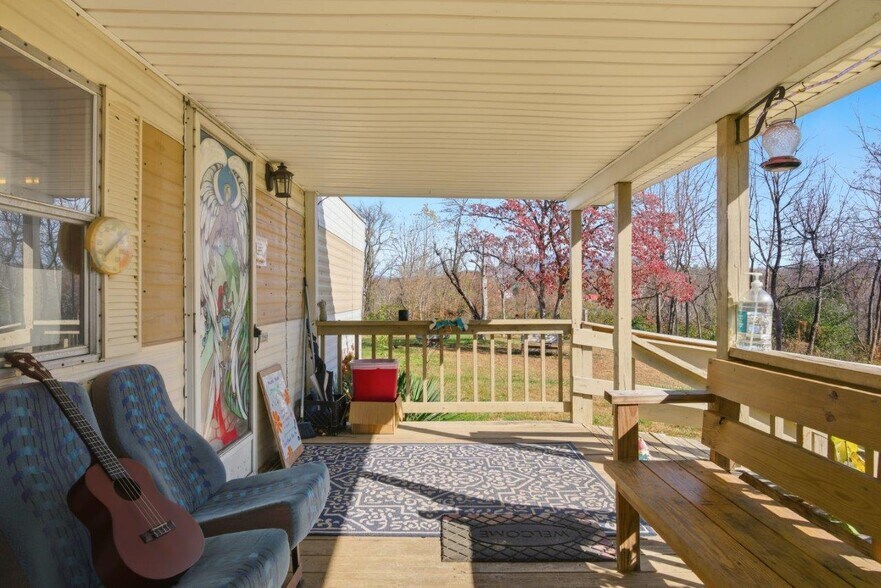 More Photos Of 204 Douglas Ln, Pearisburg Hospitality For Sale