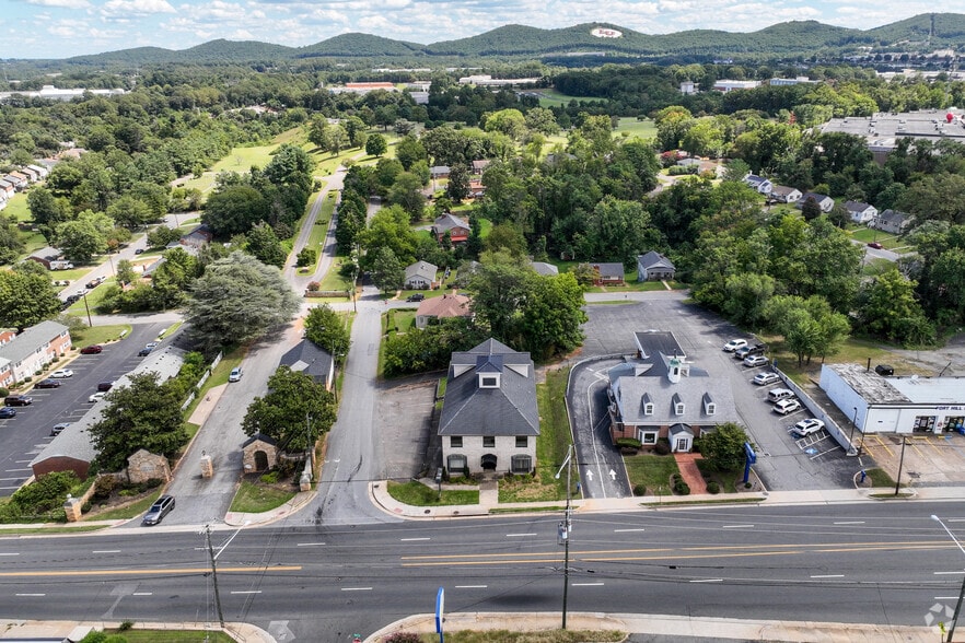 More Photos Of 5200 Fort Ave, Lynchburg Office For Sale