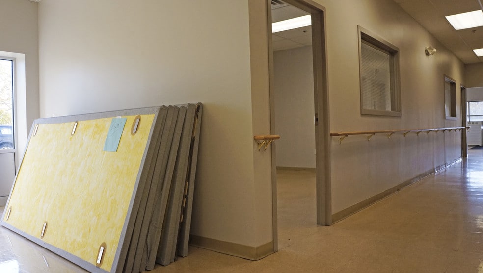 More Photos Of 1 Commercial St, Branford Warehouse For Lease