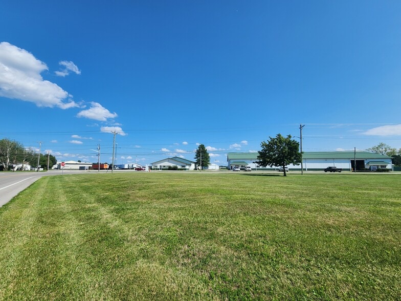 More Photos Of 1419 Wayne St, Celina Warehouse For Sale