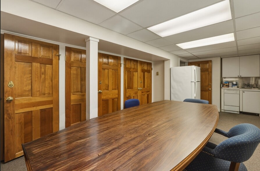More Photos Of 445 Orange St, New Haven Office For Sale