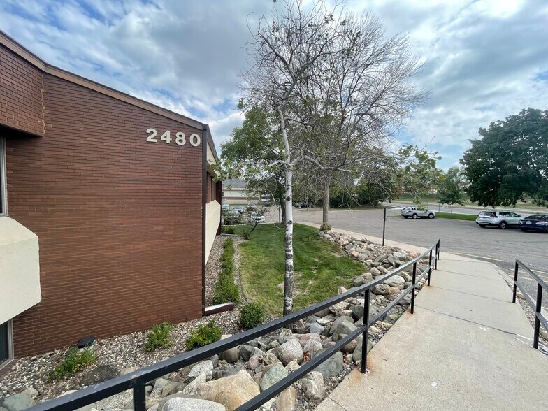 More Photos Of 2480 White Bear Ave N, Maplewood Medical For Sale