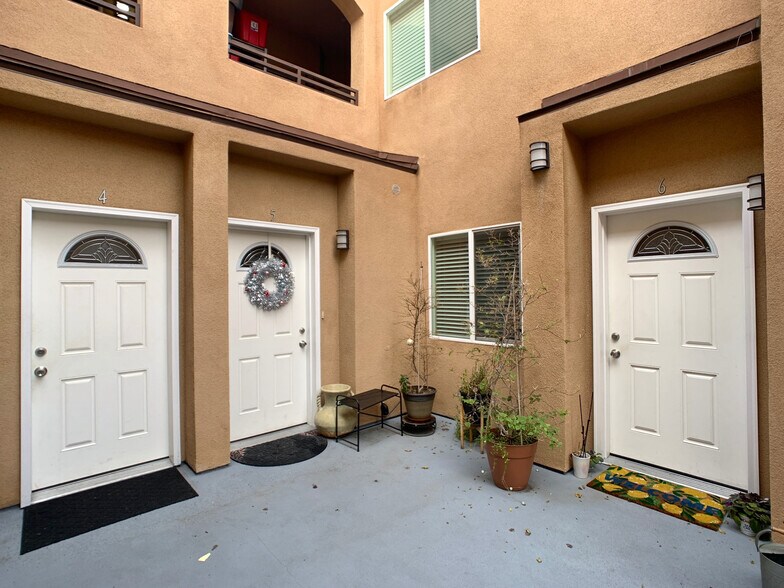 More Photos Of 120 Ballantyne St, El Cajon Apartments For Lease