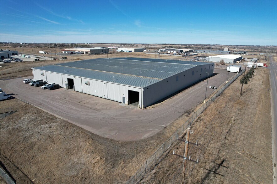 More Photos Of 4401 E Producer Ln, Sioux Falls Warehouse For Lease