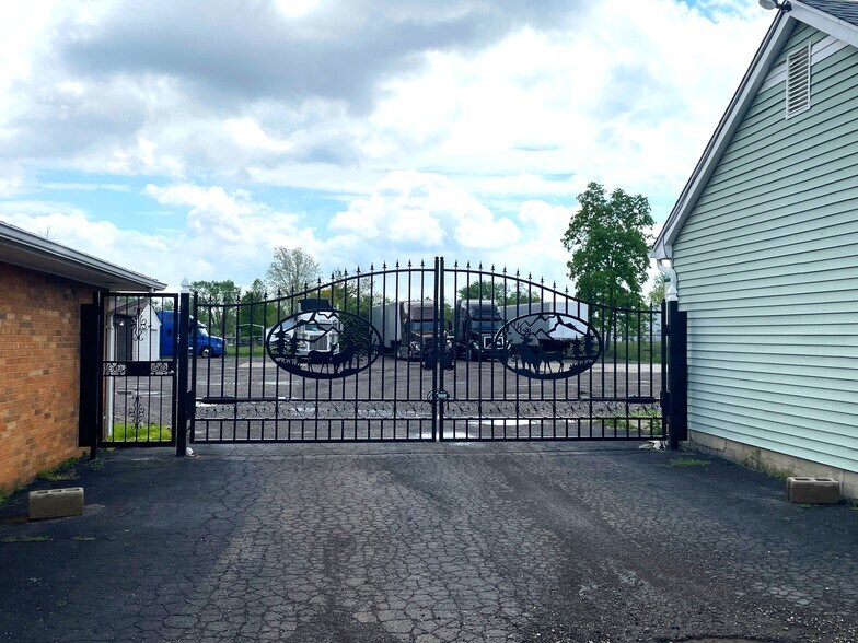 More Photos Of , Dayton Unknown For Sale