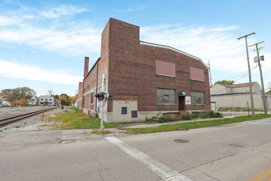 More Photos Of 435 N Elizabeth St, Lima Warehouse For Sale