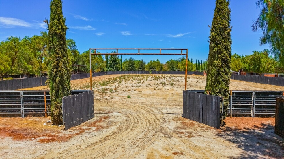 More Photos Of 38831 Pauba Rd, Temecula Land For Sale