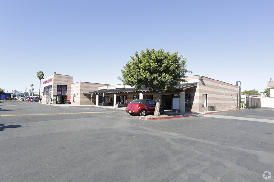 More Photos Of 511 N Harbor Blvd, Santa Ana Storefront For Lease