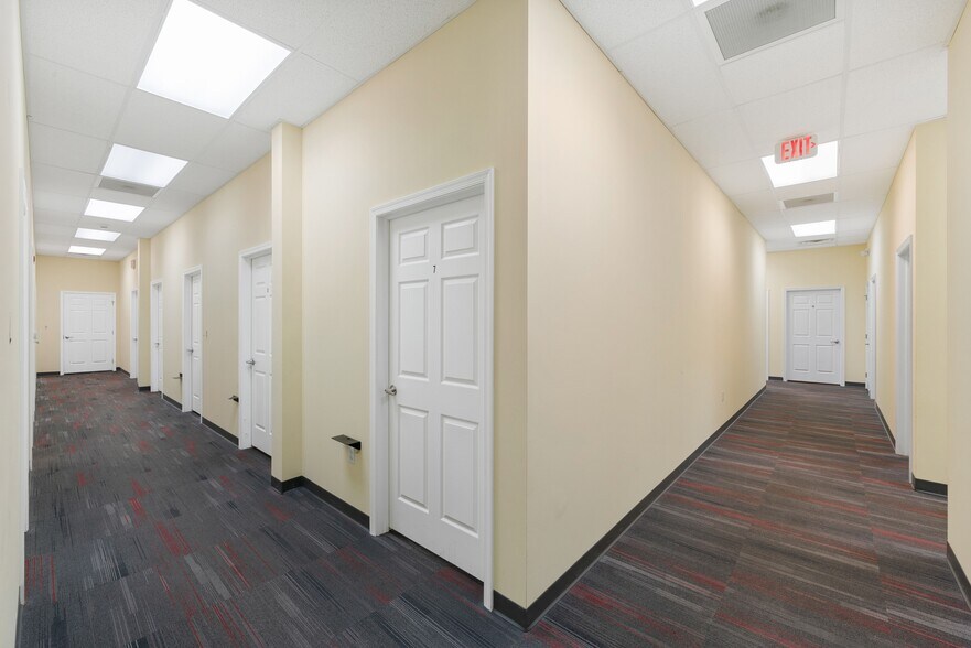 More Photos Of 160 Bethlehem Pike, Colmar Freestanding For Lease