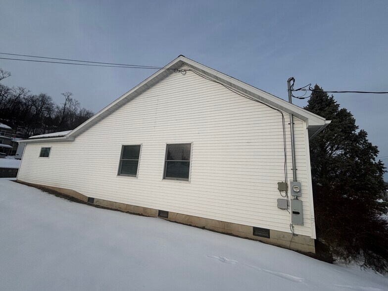 More Photos Of 845 Water St, Northumberland Medical For Sale