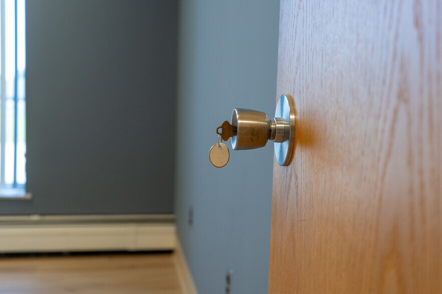 More Photos Of 3550 W Market St, Akron Office For Lease