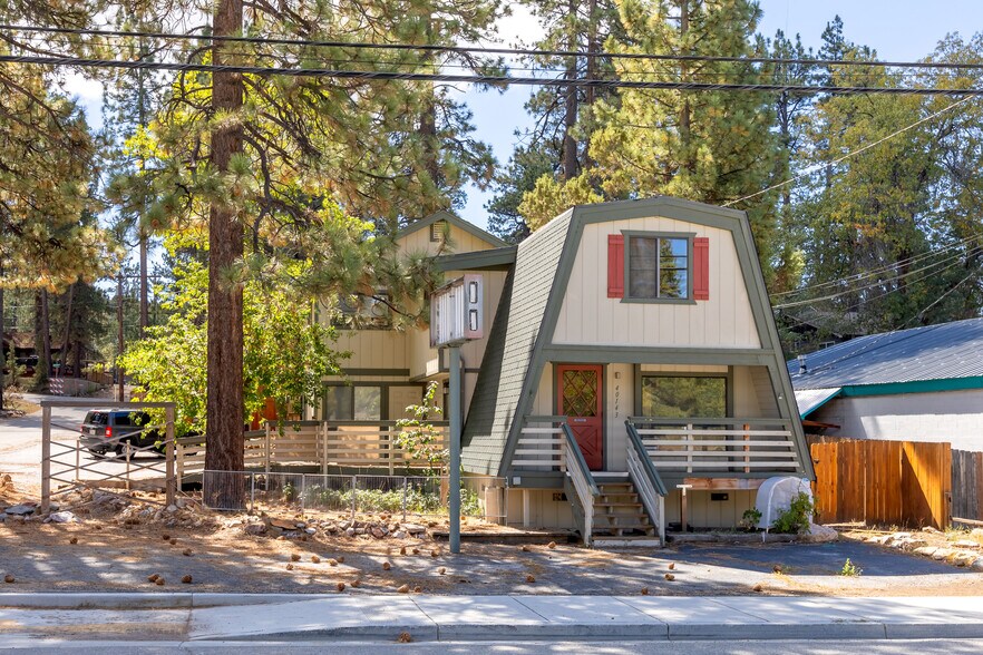 More Photos Of 40143 Big Bear Blvd, Big Bear Lake Storefront Retail Residential For Sale