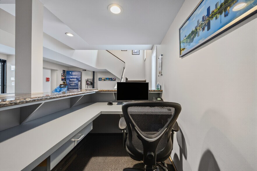More Photos Of 955 E Henrietta Rd, Rochester Medical For Lease