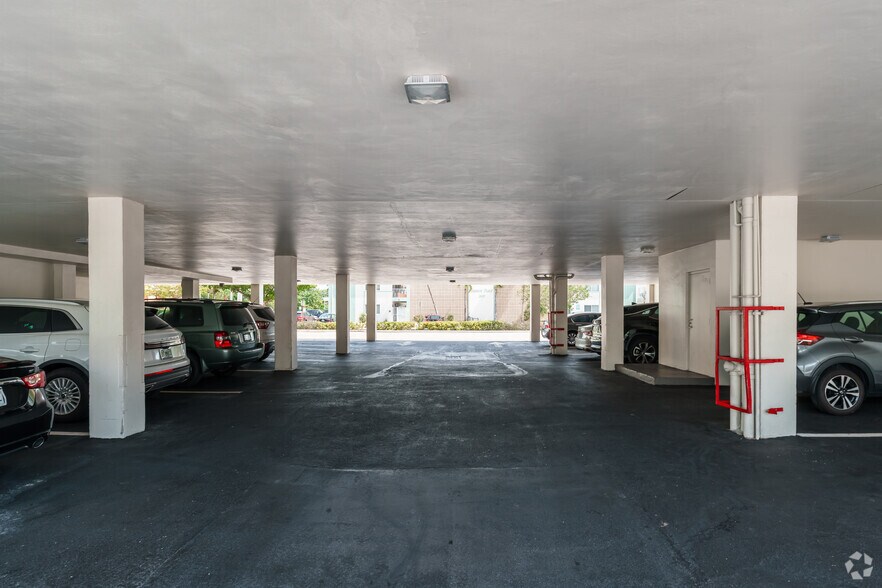 More Photos Of 50 NE 26th Ave, Fort Lauderdale Medical For Sale