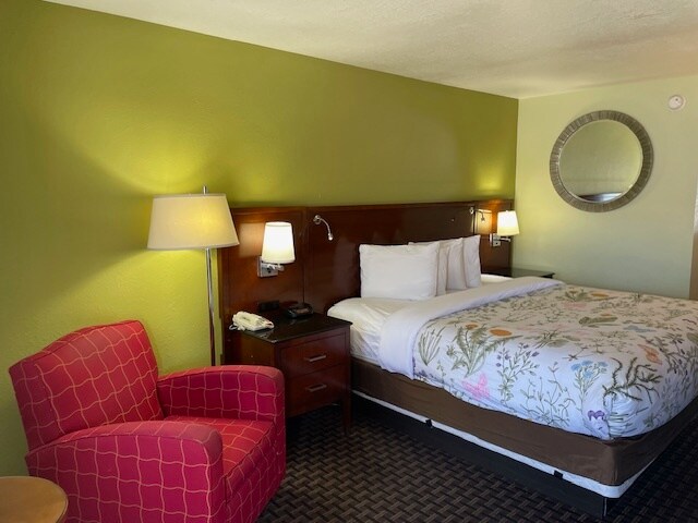 More Photos Of 37760 US Highway 50, Gunnison Hotel For Sale