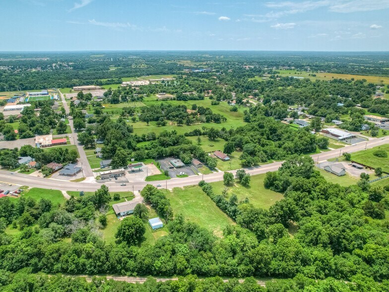 More Photos Of 20469 NE 23rd St, Harrah Land For Sale