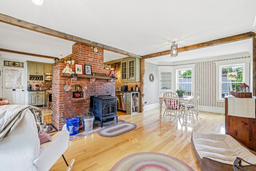 More Photos Of 1 Old Manchester Rd, Raymond Multifamily For Sale