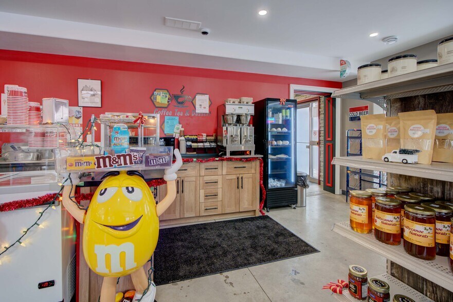 More Photos Of 25 Main St E, Lyn Storefront Retail Office For Sale