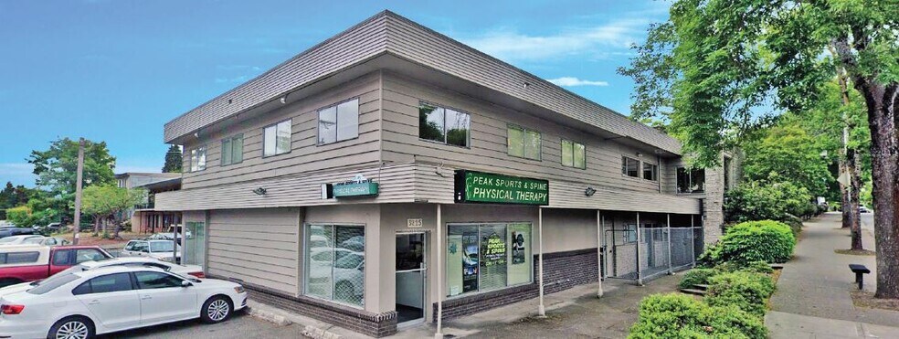 More Photos Of 3223-3327 NE 125th St, Seattle Office For Lease