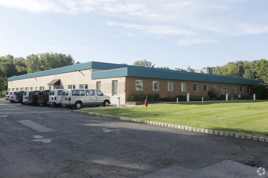 Primary Photo Of 100 Passaic Ave, Chatham Flex For Lease