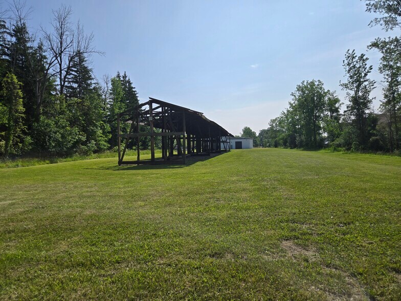 More Photos Of 9170 Transit Rd, East Amherst Warehouse For Sale