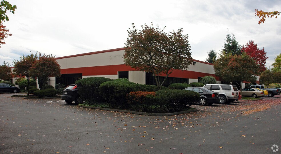 More Photos Of 14935-14963 NE 95th St St, Redmond Flex For Sale