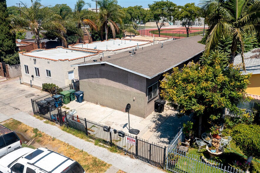 More Photos Of 1159 E 64th St, Los Angeles Apartments For Sale