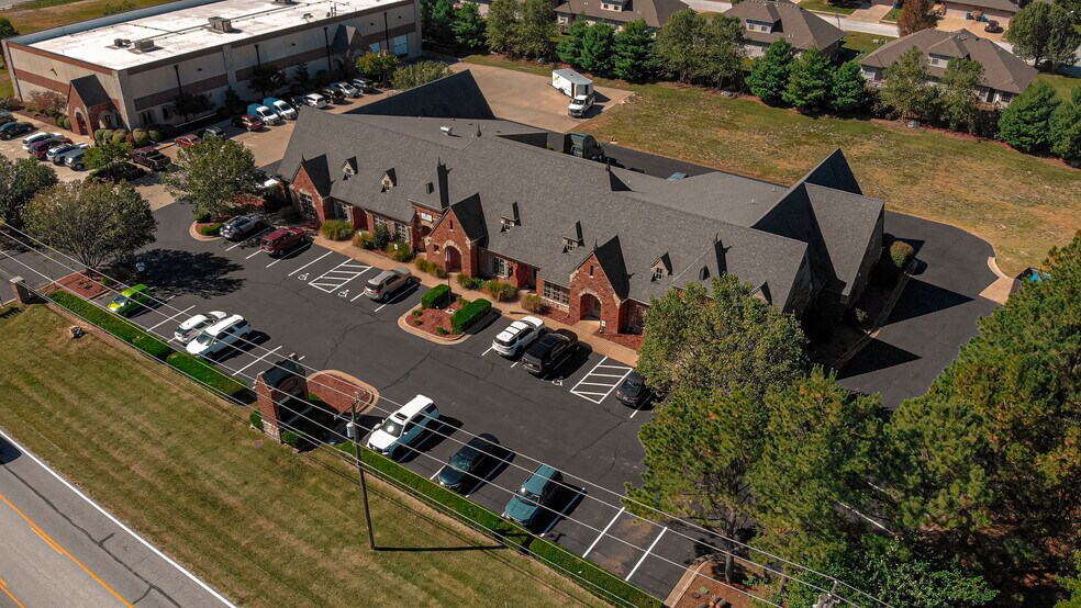 More Photos Of 4101 N State Highway NN, Ozark Medical For Lease