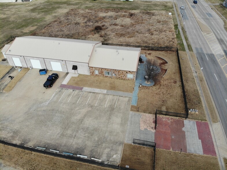 More Photos Of 1116 S 129th East Ave, Tulsa Warehouse For Sale