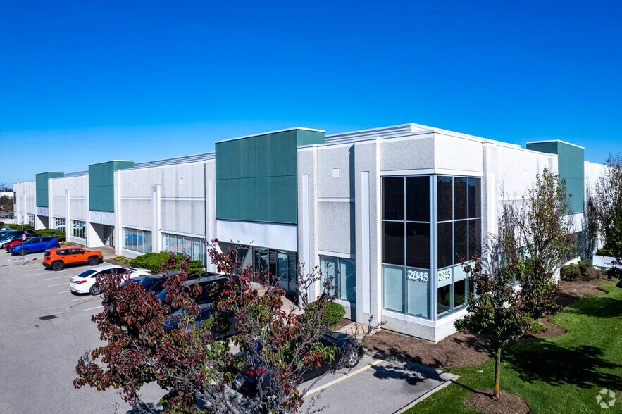 Primary Photo Of 2845 Argentia Rd, Mississauga Warehouse For Lease